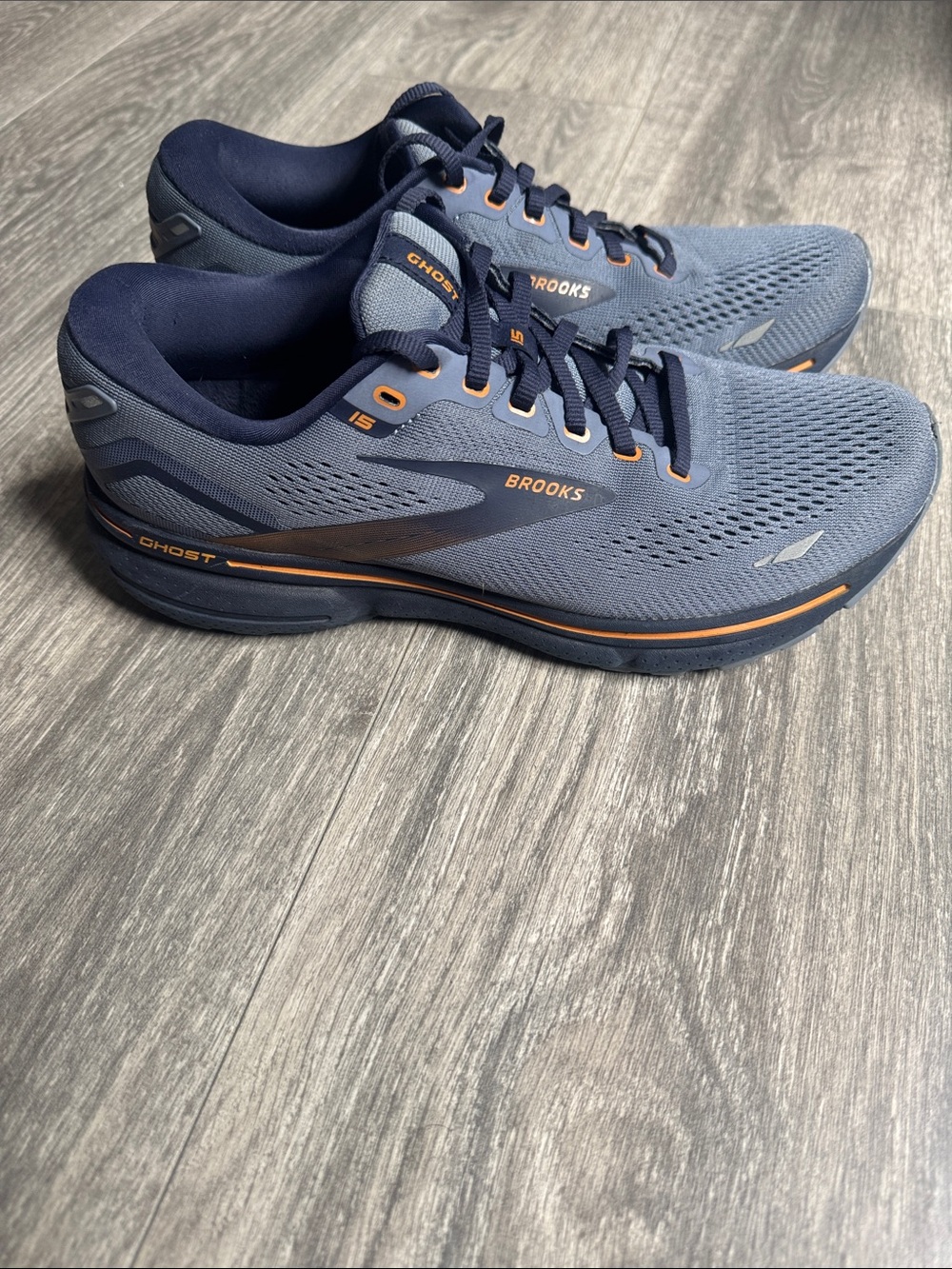 Brooks Ghost 15 women’s Running Shoes in Navy and Orange